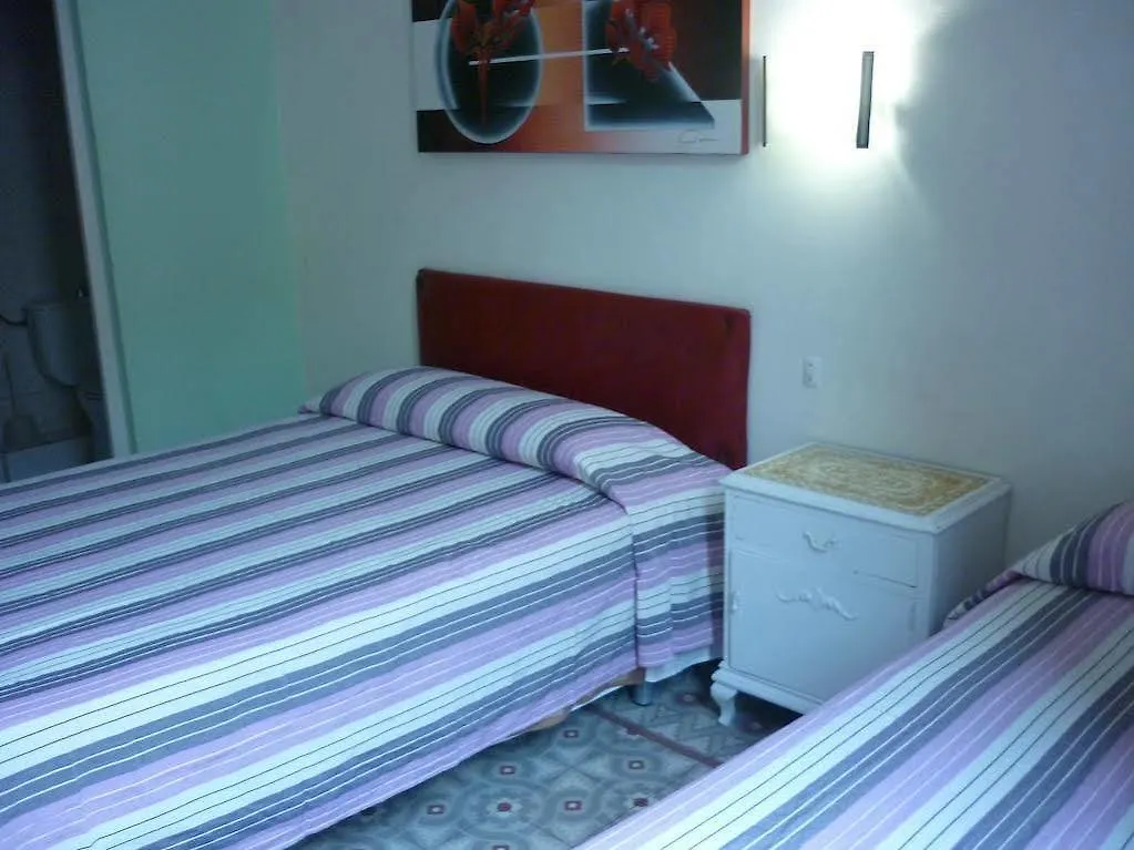 El Born Guest House By Casa Consell Βαρκελώνη